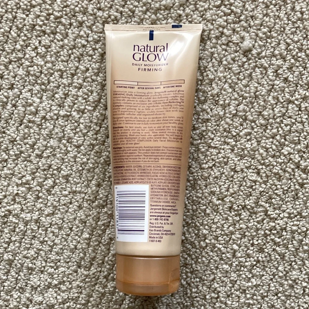 Jergens Vintage Natural Glow Daily Moisturizer Firming 7.5 fl oz Y2K Throwback